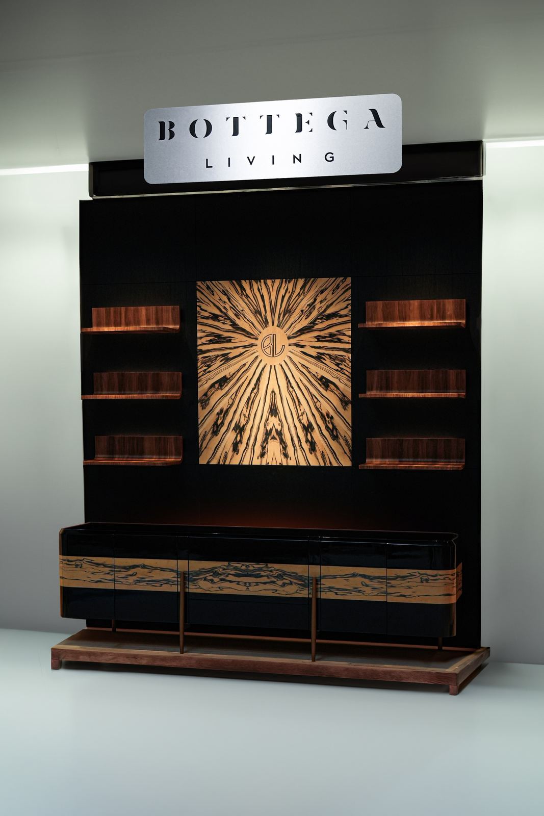 Flying Shelves